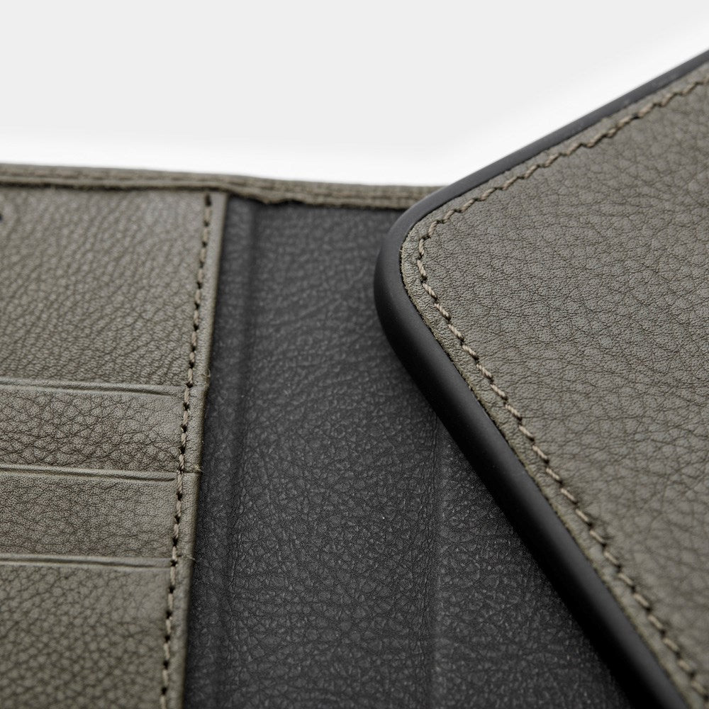 Trunk iPhone 12 / 12 Pro Ægte Læder Cover - 2-i-1 Design - Grøn