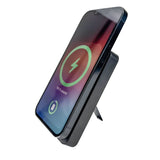Zmartgear 6-i-1 18W Powerbank Pro med 10.00mAh - Trådløs Opladning - Indbygget USB-C / Lightning Kabel - Ståfunktion - Sort